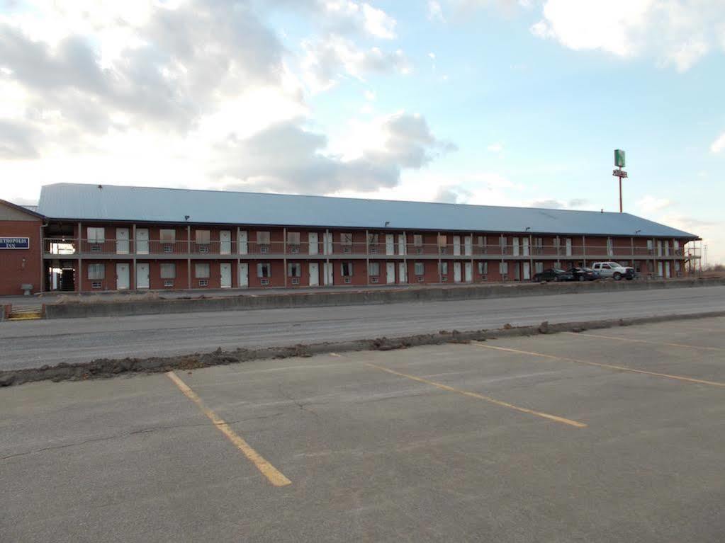 Motel 6-Metropolis, Il Dış mekan fotoğraf